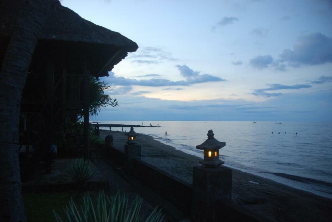 Cantik Villa Lovina Beach